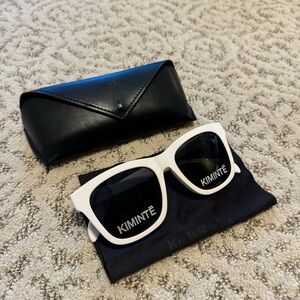 Kimhekim White Sunglasses with Black Lenses